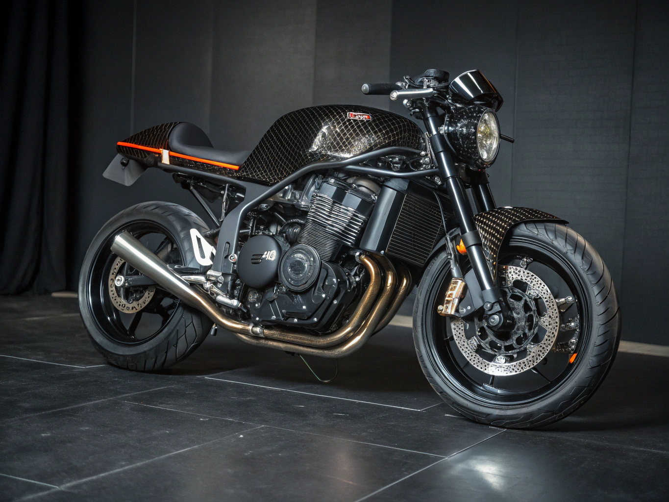 Premium Superbike
